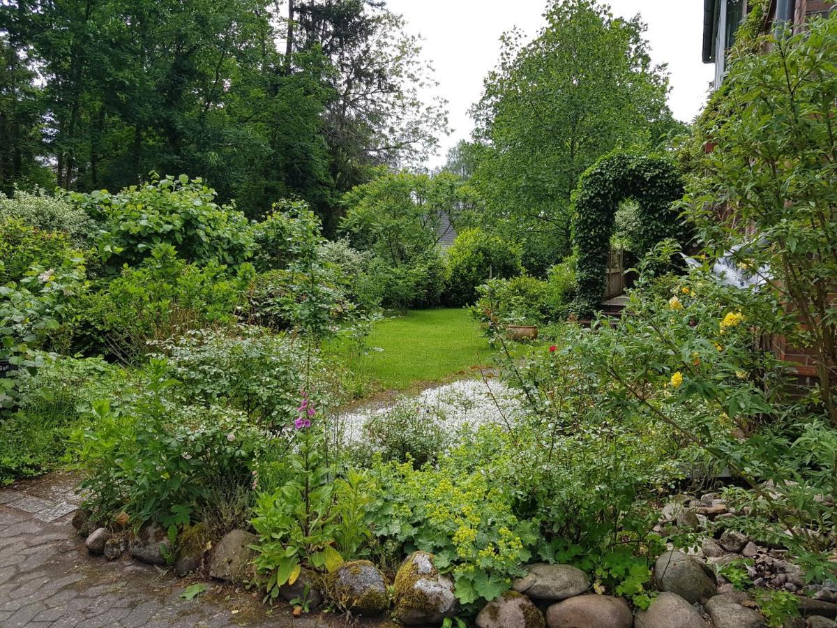 Ferienwohnung Im Naturgarten Schneverdingen Buitenkant foto